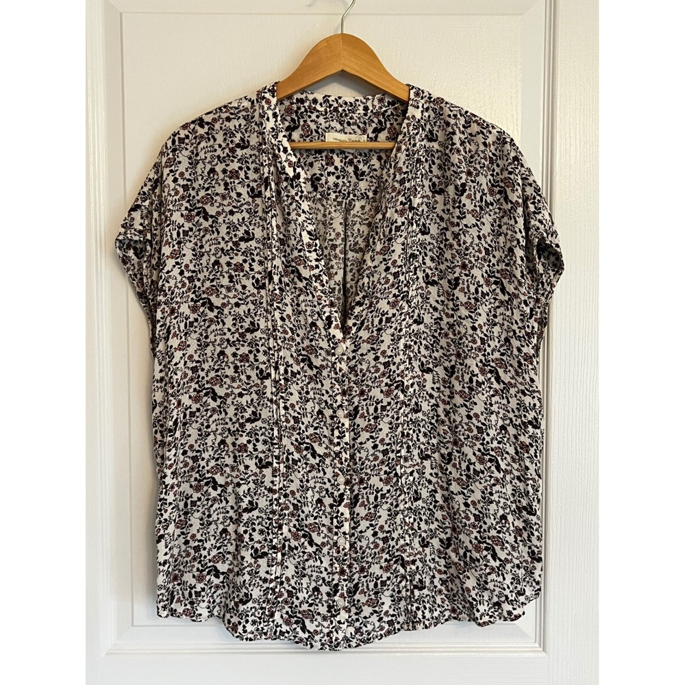 Treasure & Bond Womens 2X Floral Short Sleeve Button Front V-Neck Top Boho - Picture 3 of 6